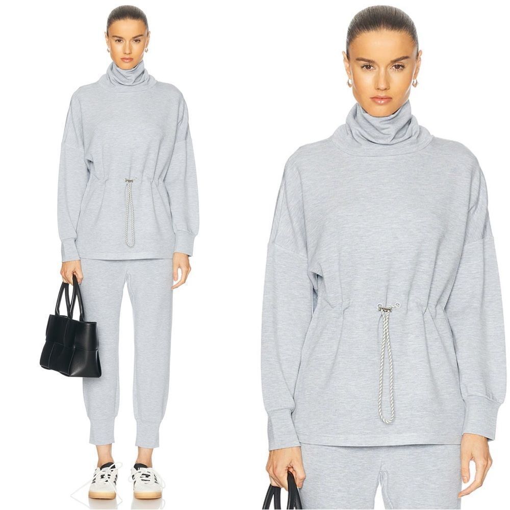 NEW Varley Freya Sweatshirt in a grey